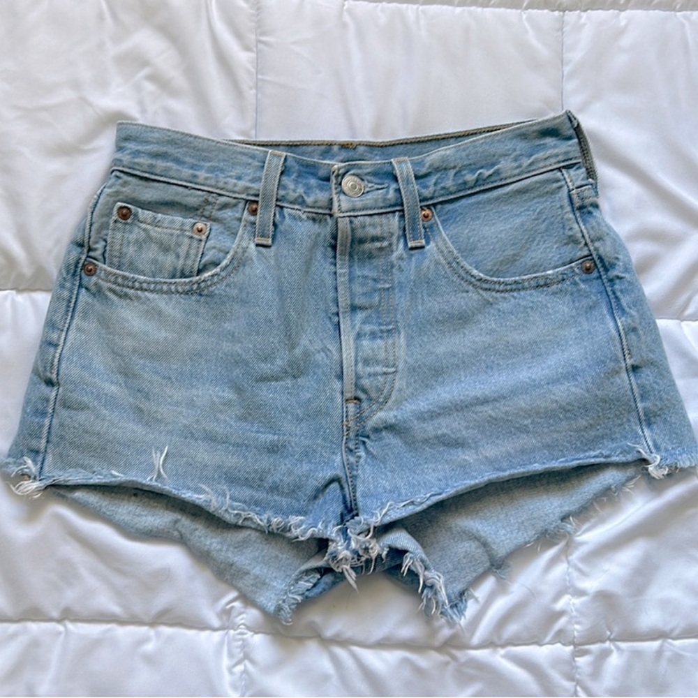 Levi’s 501 shorts